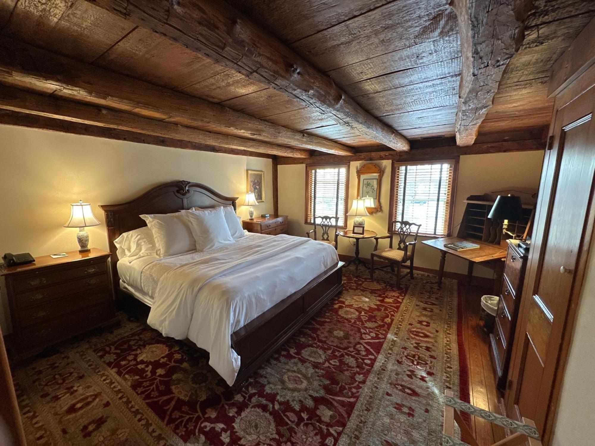 Bed and Breakfast The 1708 House à Southampton Extérieur photo