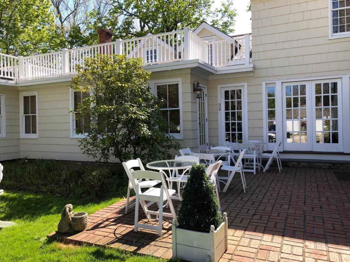 Bed and Breakfast The 1708 House à Southampton Extérieur photo